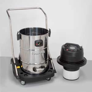 POWR-FLITE WET/DRY VACUUM - 20 Gallon with Stainless Steel Tank and Tool Kit