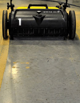 TORNADO SWEEPER MANUAL PUSH
